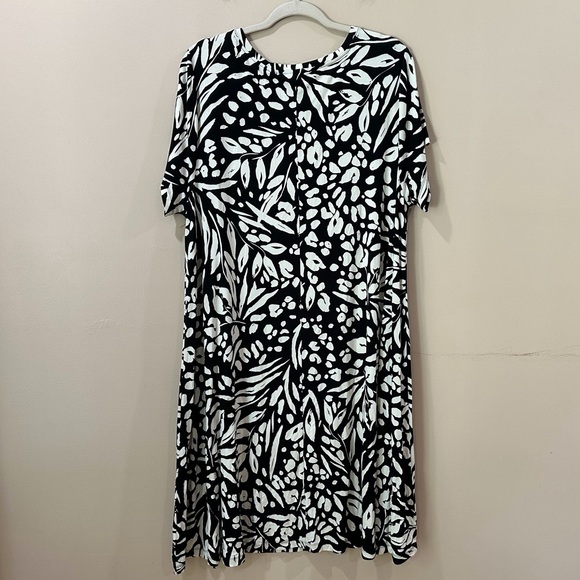 Nicole Miller Black White Print Short Sleeve Midi Dress Women’s Plus 2X New - Picture 2 of 5